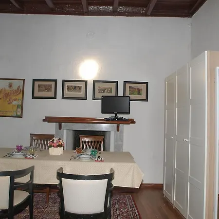 Lejlighed Antico Borgo Camporeso *